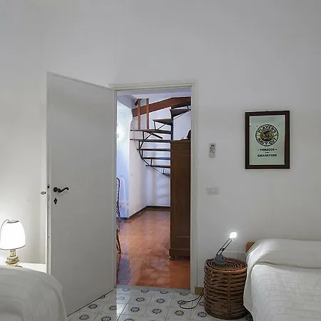 Sleeps 6 Wifi Casa vacanze Praiano