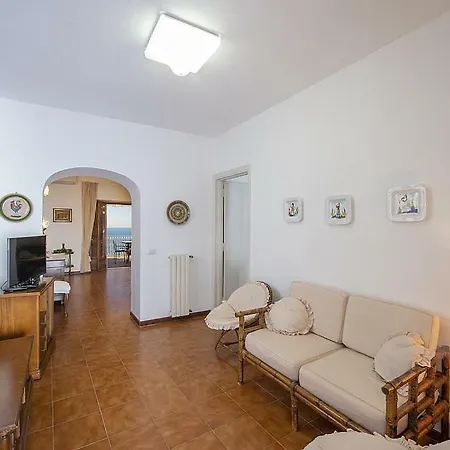 Casa vacanze Sleeps 6 Wifi Praiano